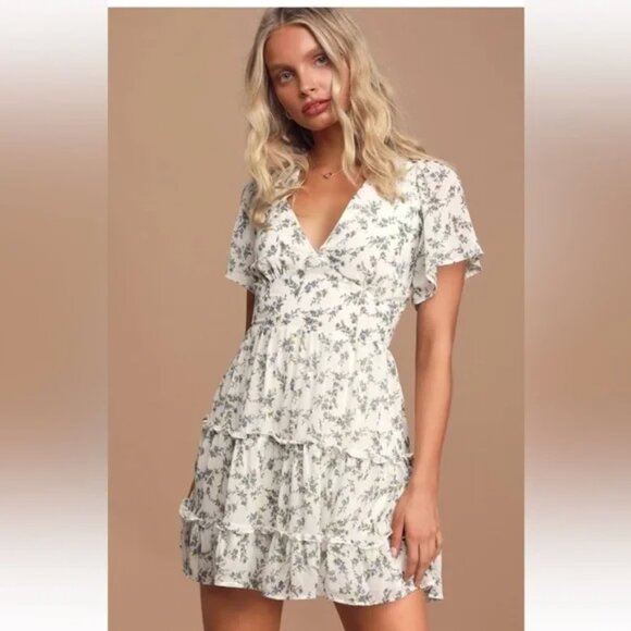 Lulus Dresses & Skirts - NWT Lulus x Lush So True White Floral Print Tiered Short Sleeve Mini Dress - M